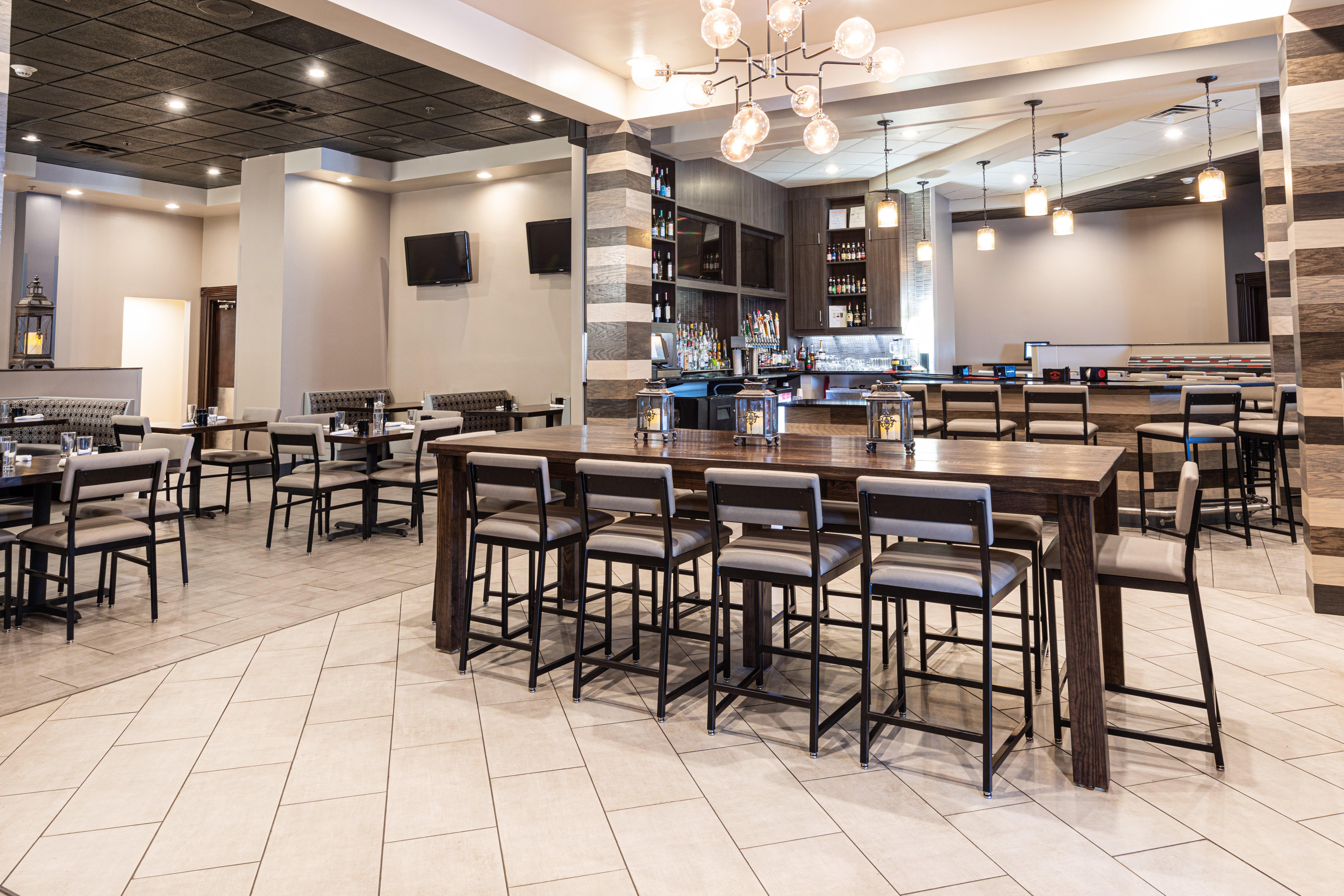 Отель Hilton St. Louis Airport Woodson Terrace Экстерьер фото